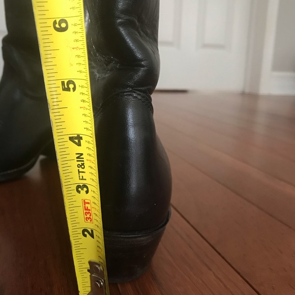 Vintage J Chisholm leather cowboy boots w/trees - Picture 7 of 16